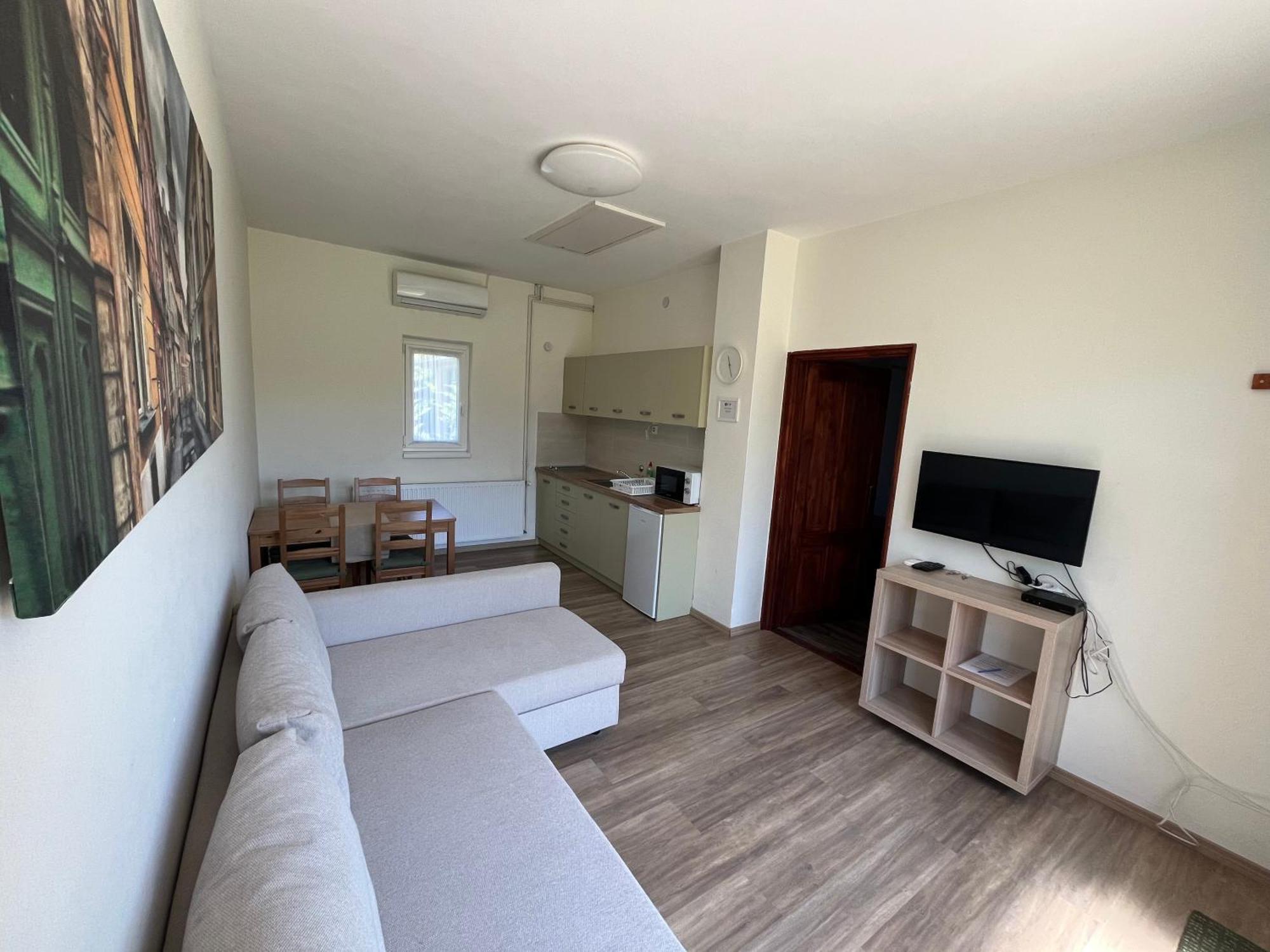 Petita Garden Apartman ชิโอฟก ภายนอก รูปภาพ