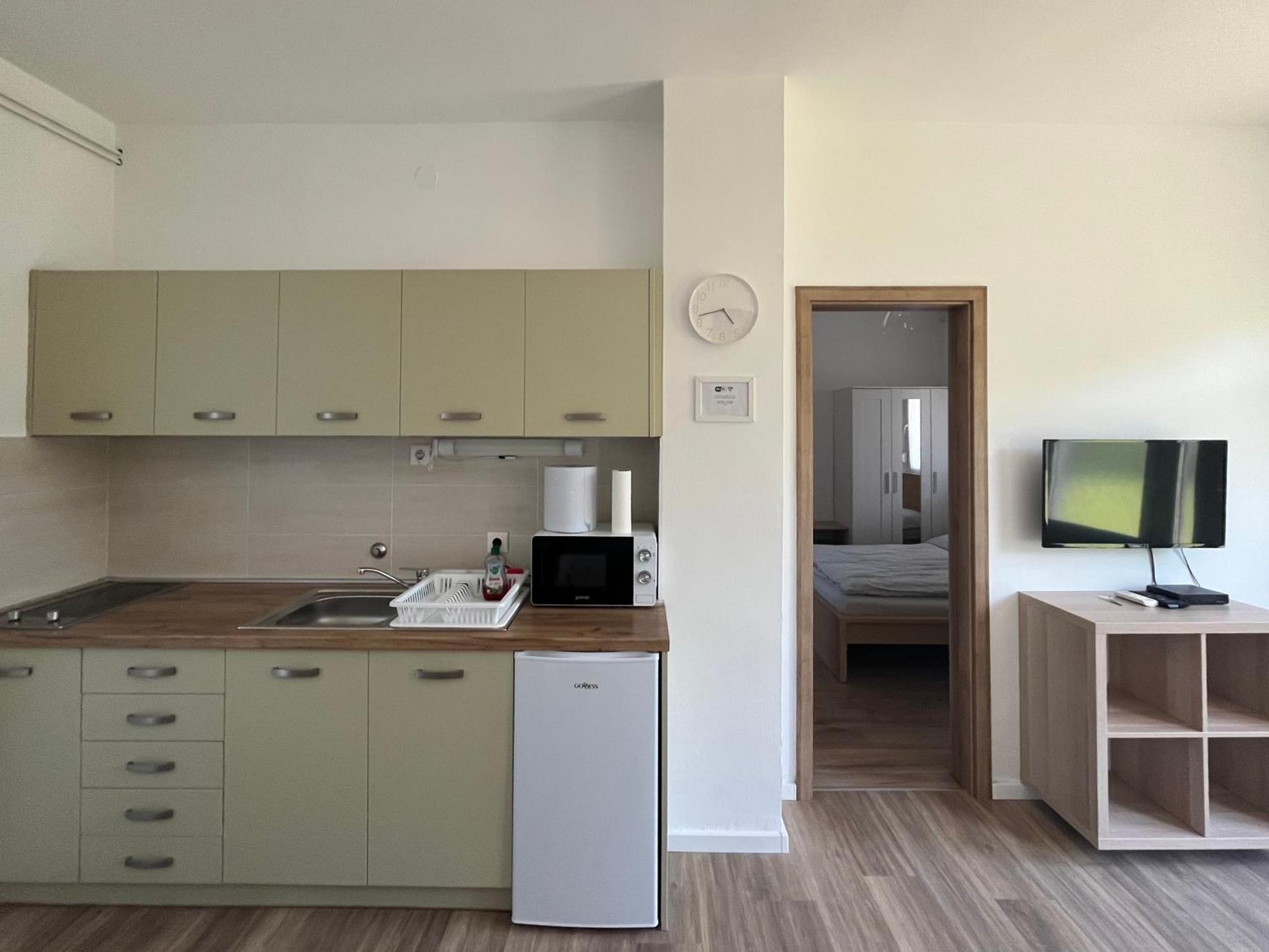 Petita Garden Apartman ชิโอฟก ภายนอก รูปภาพ